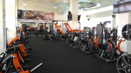鳳山運動中心健身房 3F機械式器材區